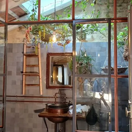 Dimora 421 Apartsuite Prázdninový dům